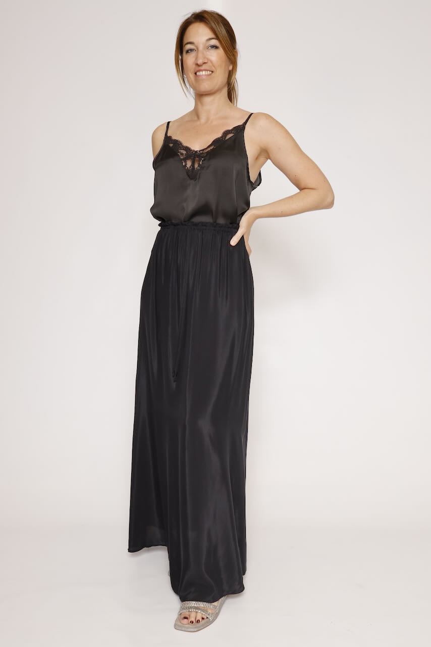 TOP ILAY LACE-NEGRO