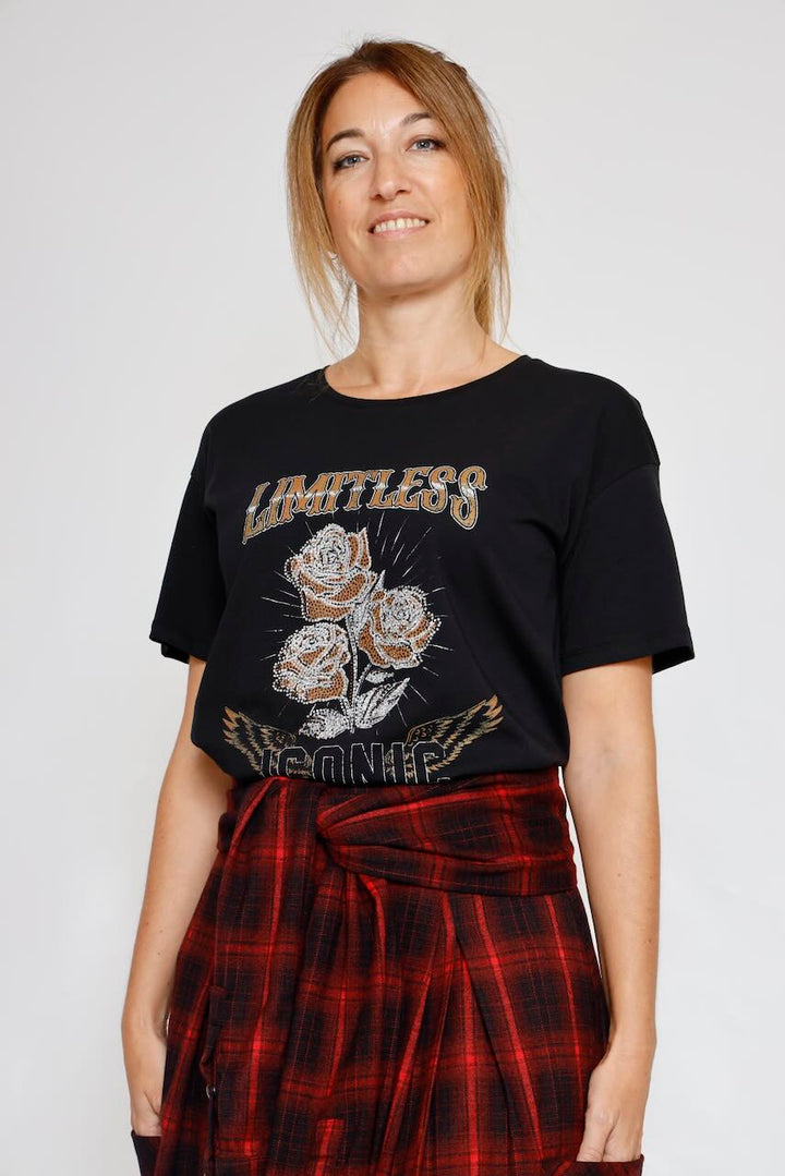 CAMISETA ESTAMPADA Y CON PEDRERIA 64-8080