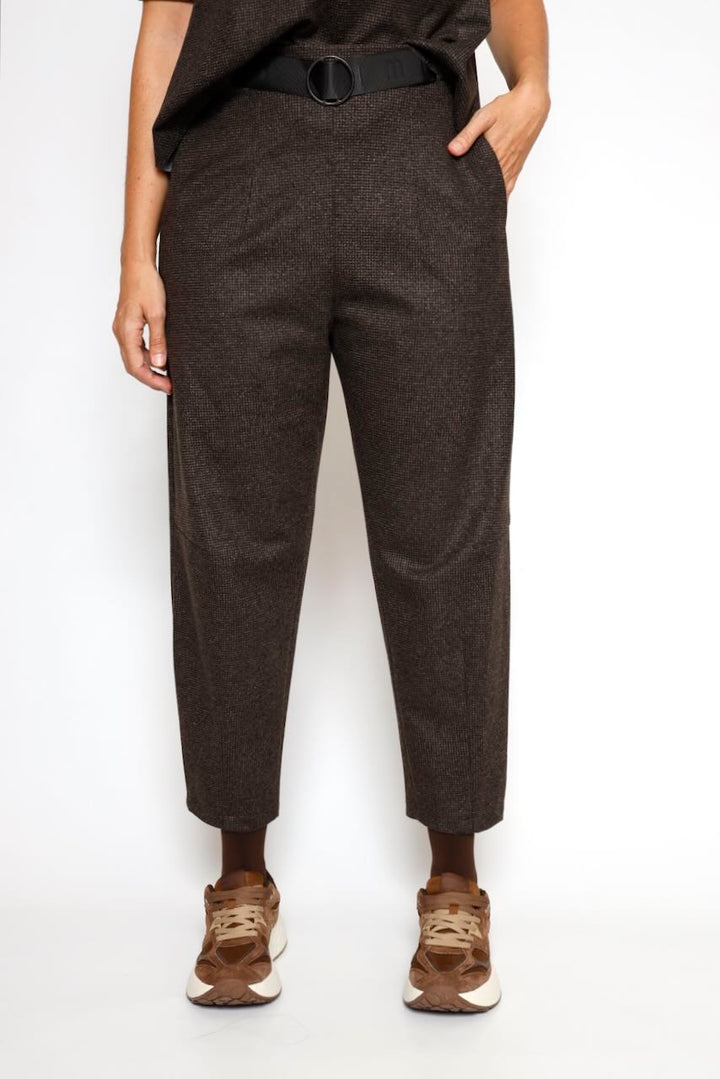 PANTALÓN MARRÓN / GRIS P4K0MER