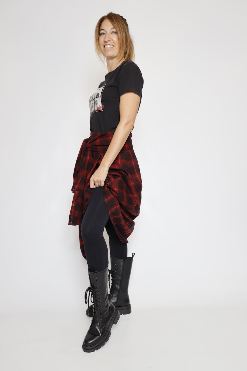 BOTA NEGRA PIEL XS14-NEGRO