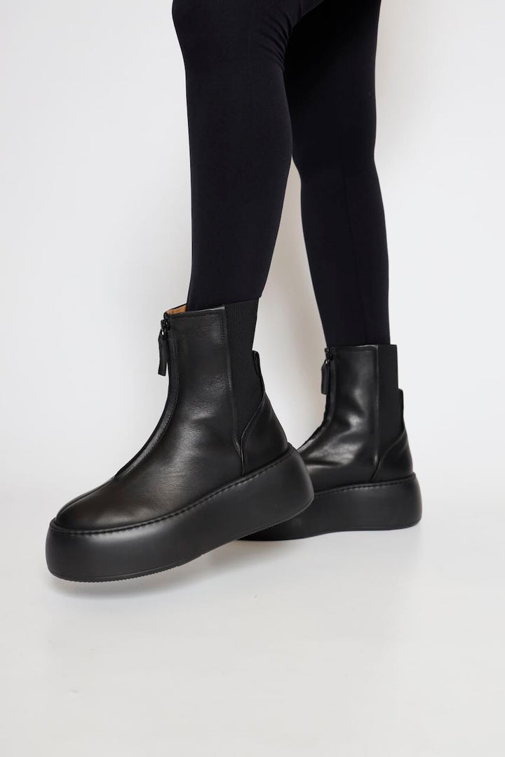 BOTIN V6081-NEGRO