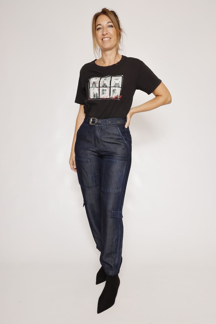 CAMISETA NEGRA SURIA PHOTOBOOTH