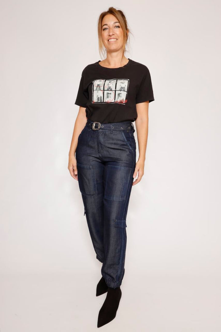 CAMISETA NEGRA SURIA PHOTOBOOTH
