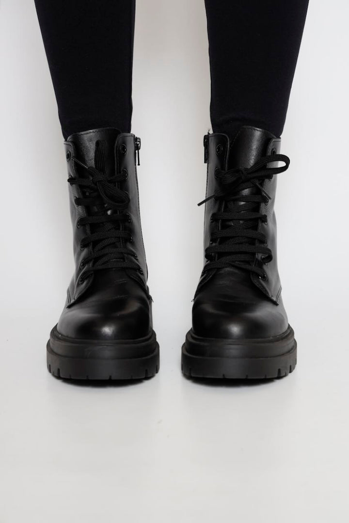 BOTA XS02-NEGRO