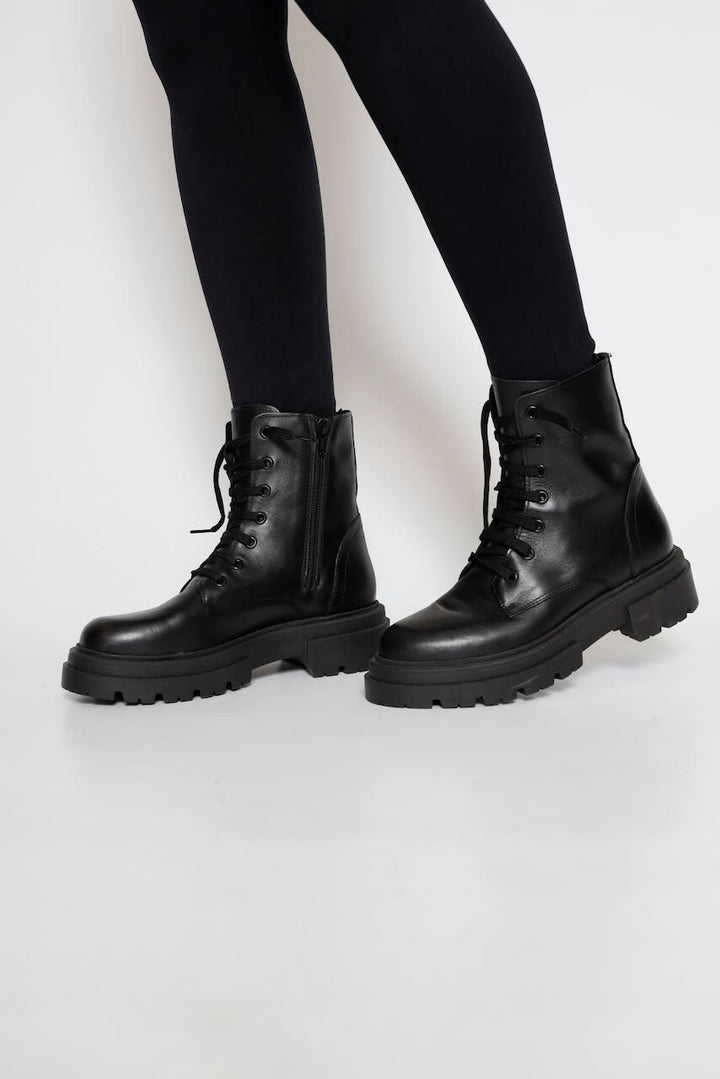 BOTA XS02-NEGRO
