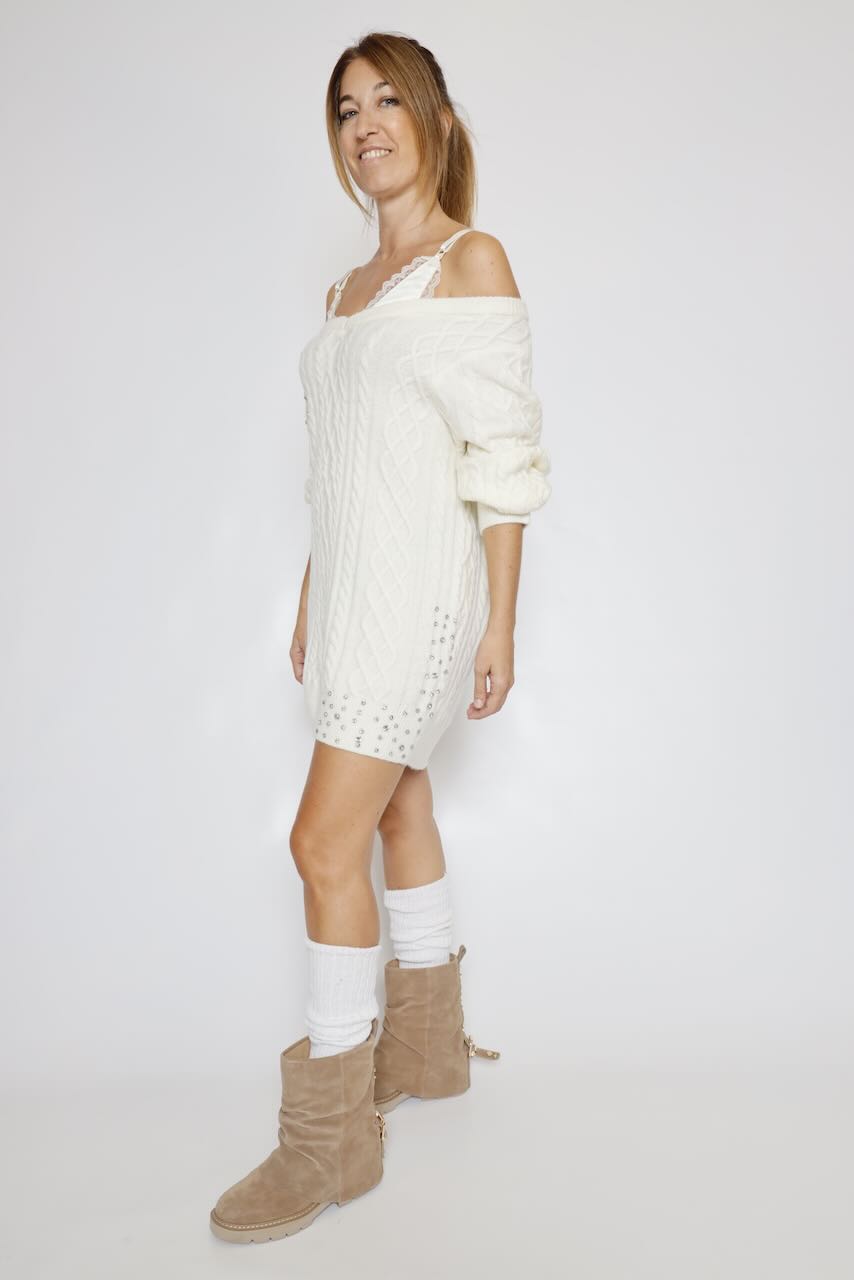 VESTIDO PUNTO TRENZADO LATTE WD5016K457R9