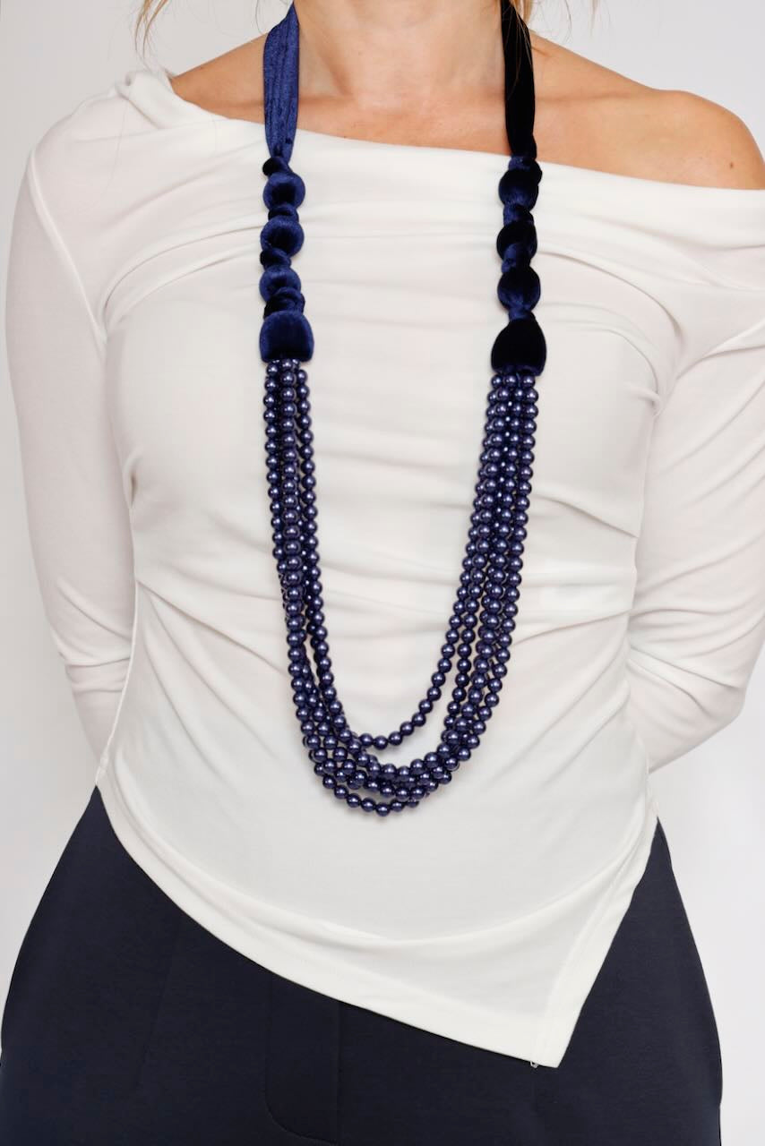 COLLAR LARGO DE CUENTAS Y CINTA DE TERCIOPELO AZUL A5783-AZUL