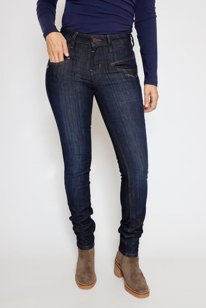 JEANS SLIM  DE TALLE ALTO AZUL NOCHE ALEXA HIGH WAIST SDM