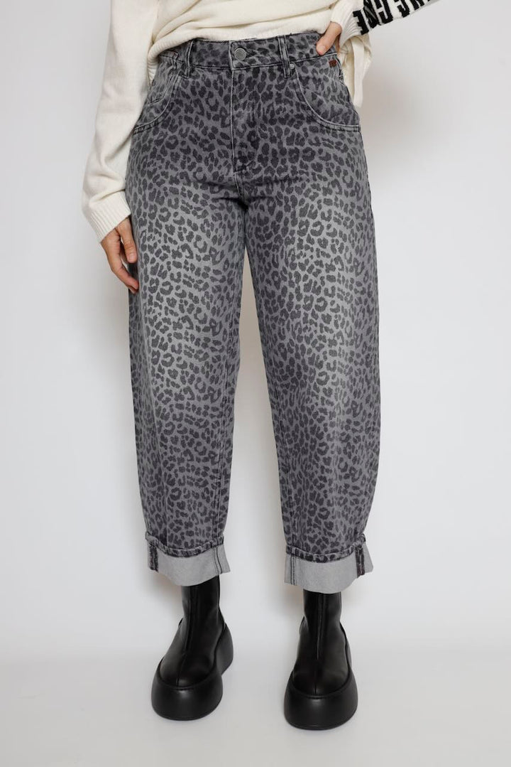 VAQUERO BOYFRIEND GRIS ROBYN DENIM