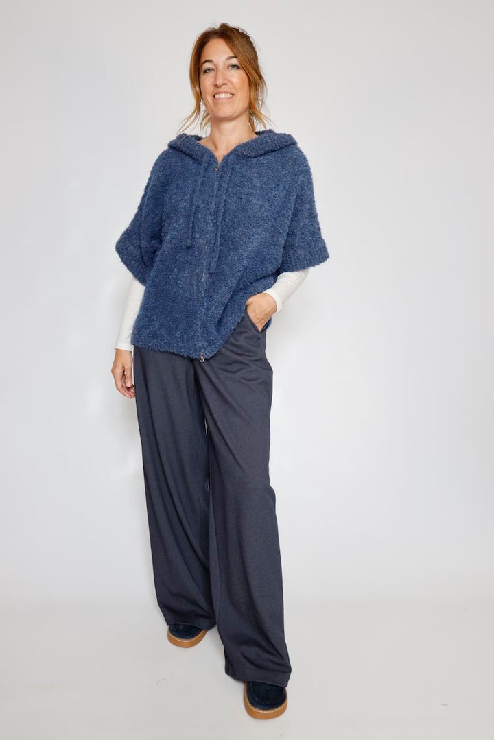 CHALECO PUNTO AZUL CAPUCHA BY11076