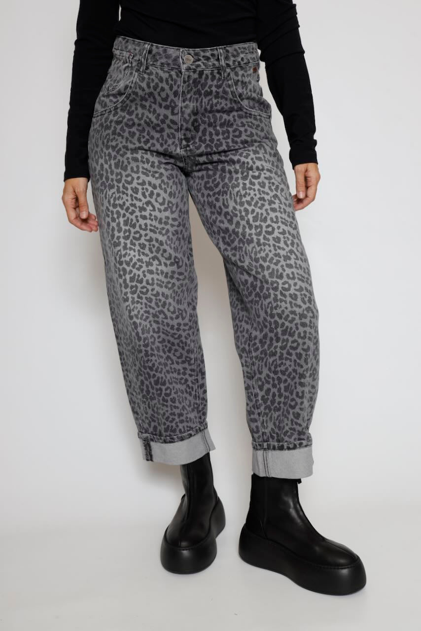VAQUERO BOYFRIEND GRIS ROBYN DENIM