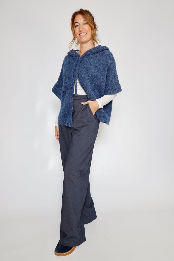PANTALÓN ANCHO DE TALLE ALTO EN AZUL BY11242