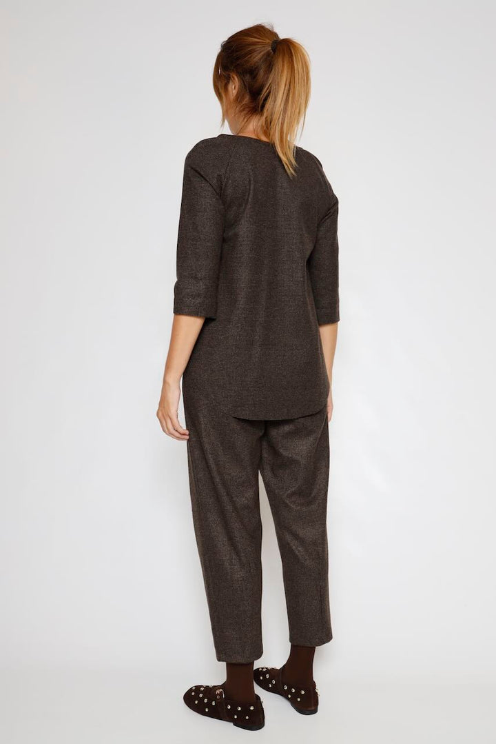 PANTALÓN MARRÓN / GRIS P4K0MER