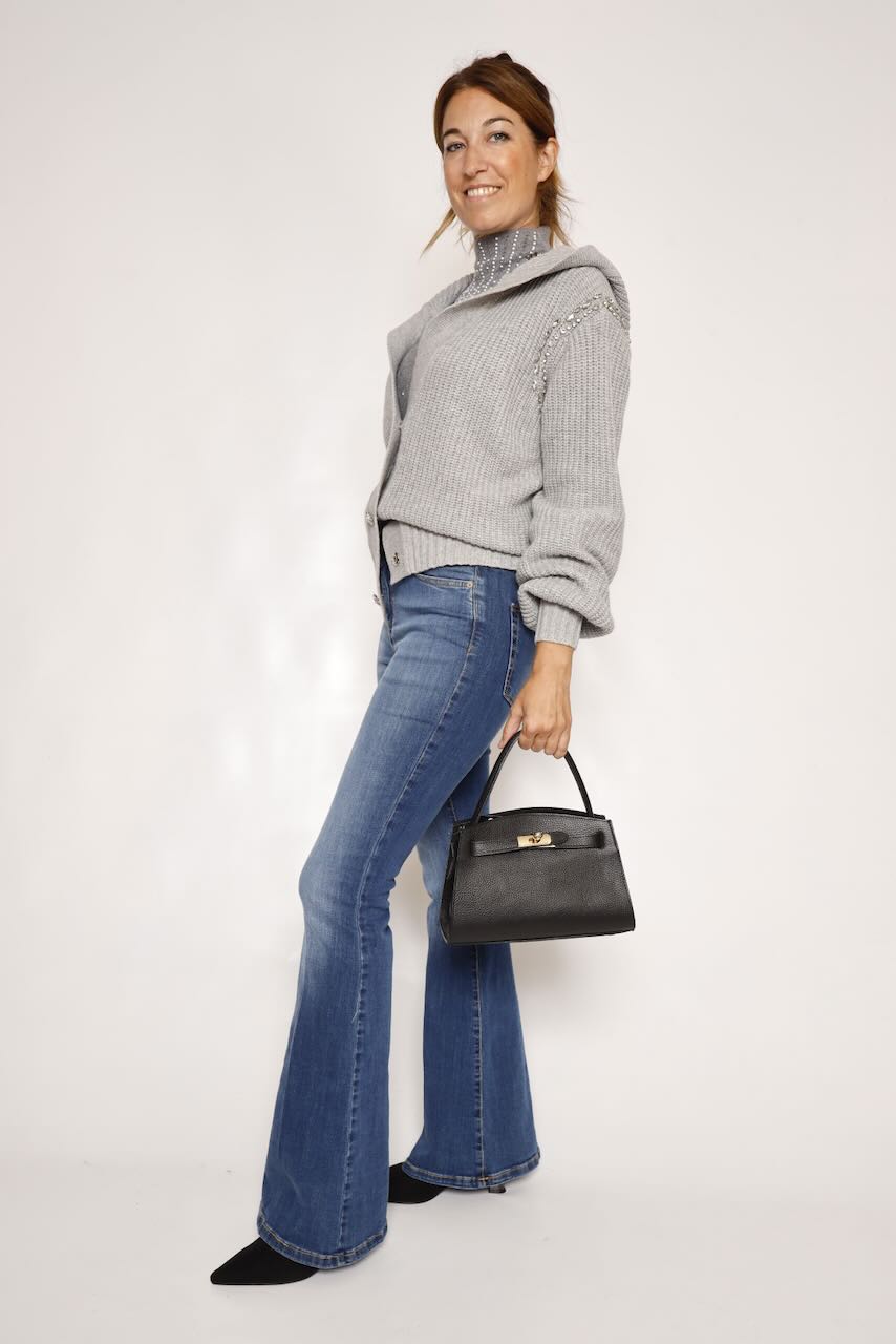CÁRDIGAN DE PUNTO CON CAPUCHA EN GRIS WT8025K460D9