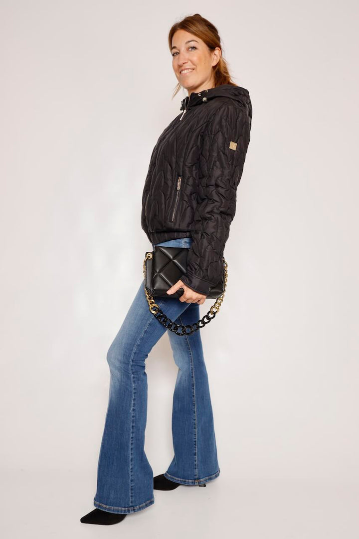 CHAQUETA ACOLCHADA NEGRA WC3001O42301
