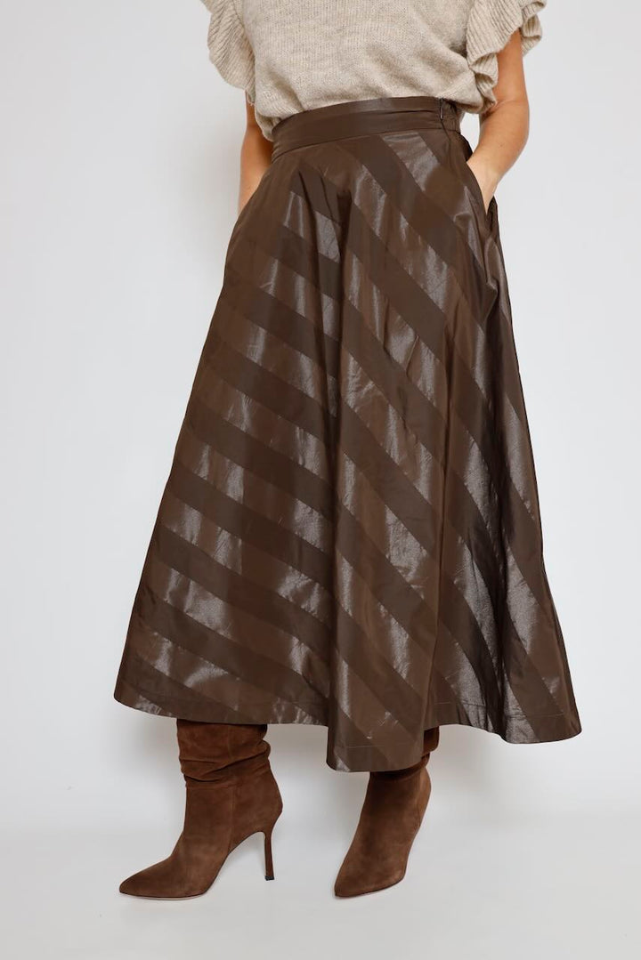 FALDA TAFETAN RAYAS 64-6003
