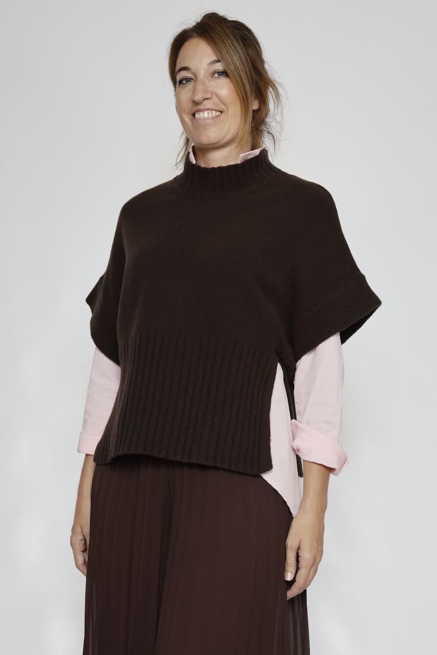JERSEY CHALECO DE PUNTO MARRÓN CHOCOLATE BY11062