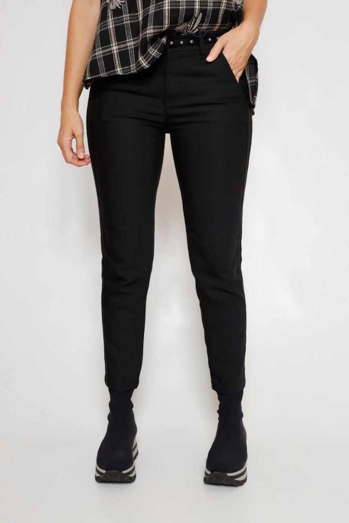 PANTALON CLAUDIAPOLYNEO-NEGRO