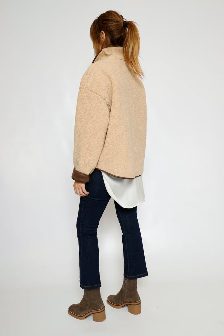 CHAQUETA REVERSIBLE MARRON Y BEIGE ERAH