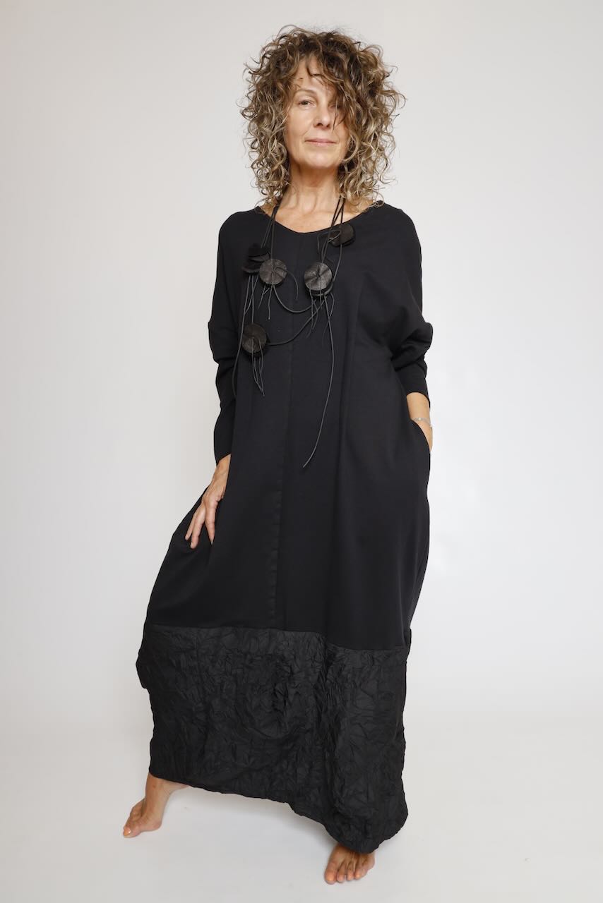 COLLAR NEGRO A.BISCO