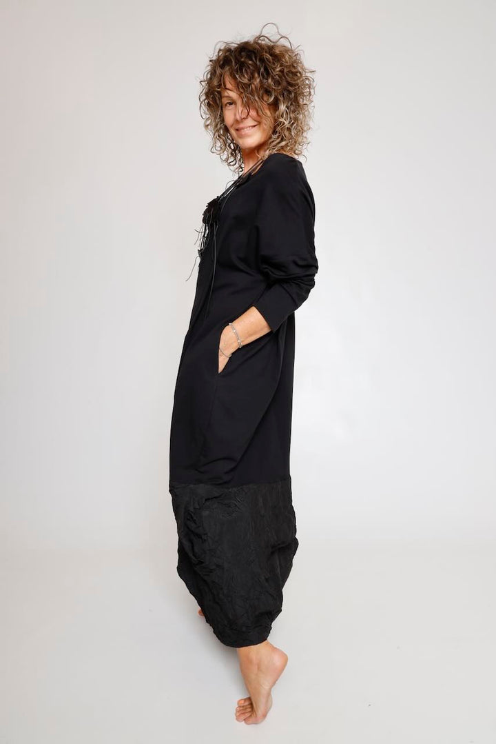 COLLAR NEGRO A.BISCO