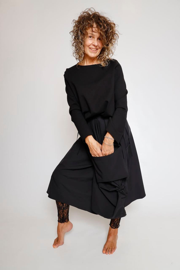 FALDA PANTALÓN NEGRO J.ZIGO