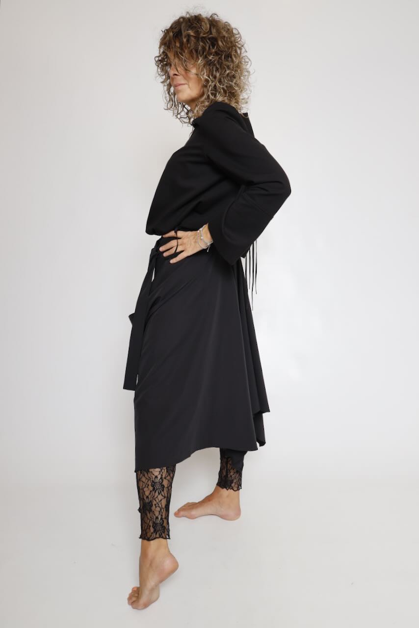 FALDA PANTALÓN NEGRO J.ZIGO