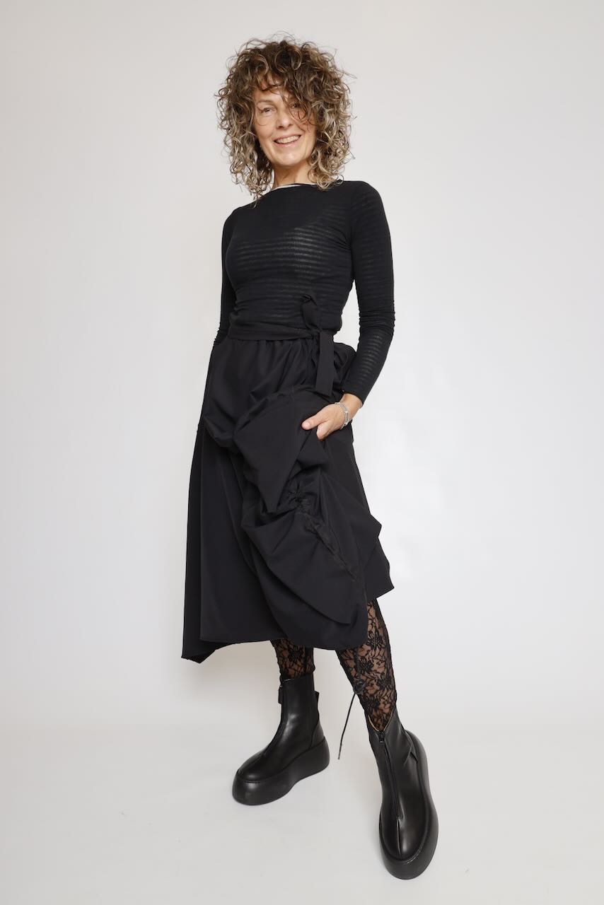 FALDA PANTALÓN NEGRO J.ZIGO