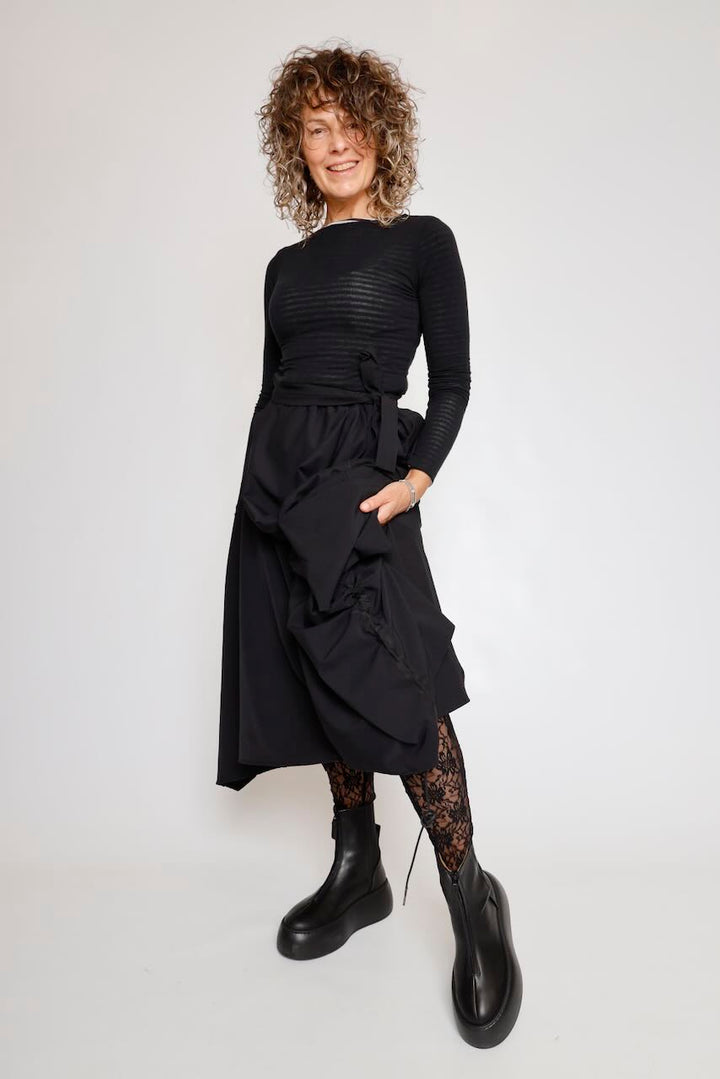 FALDA PANTALÓN NEGRO J.ZIGO