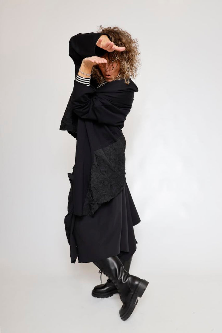 CHAQUETA OVERSIZE NEGRA J.AURELIUS