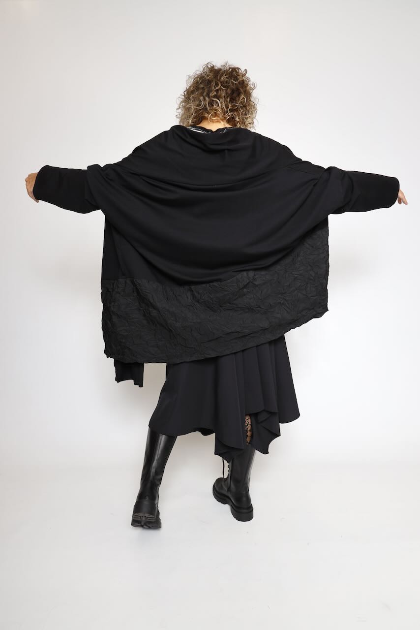 CHAQUETA OVERSIZE NEGRA J.AURELIUS