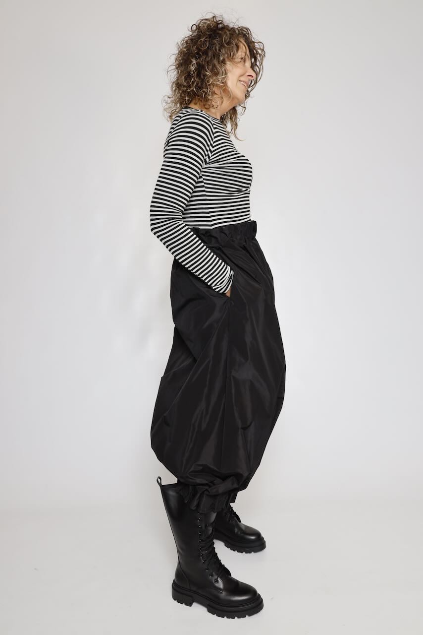FALDA A5UC0422-NEGRO