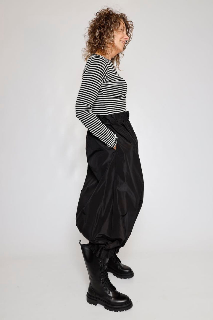 FALDA A5UC0422-NEGRO