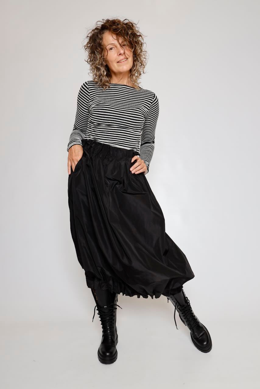 FALDA A5UC0422-NEGRO