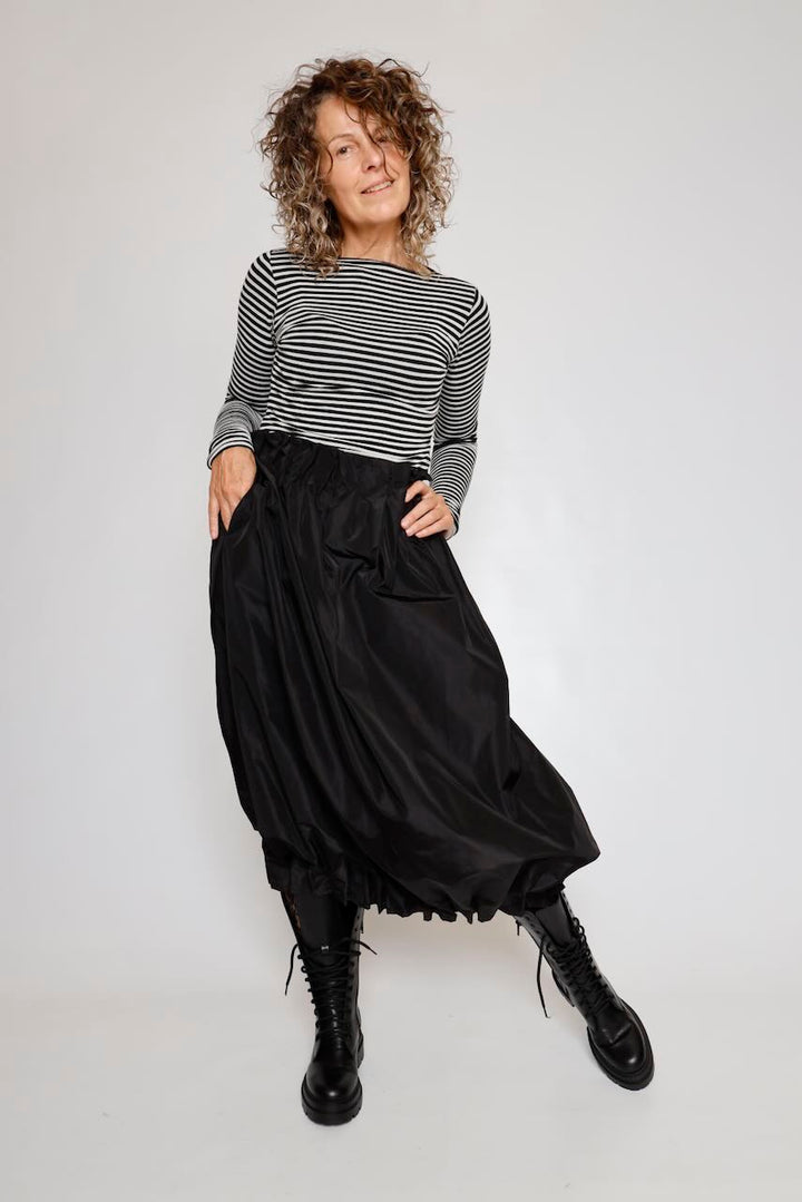 FALDA A5UC0422-NEGRO