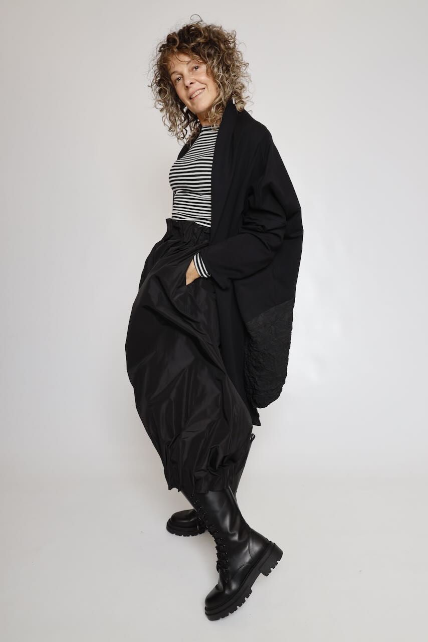 FALDA A5UC0422-NEGRO