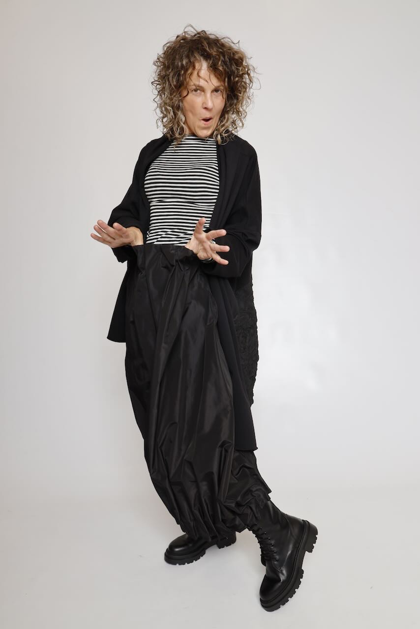 FALDA A5UC0422-NEGRO