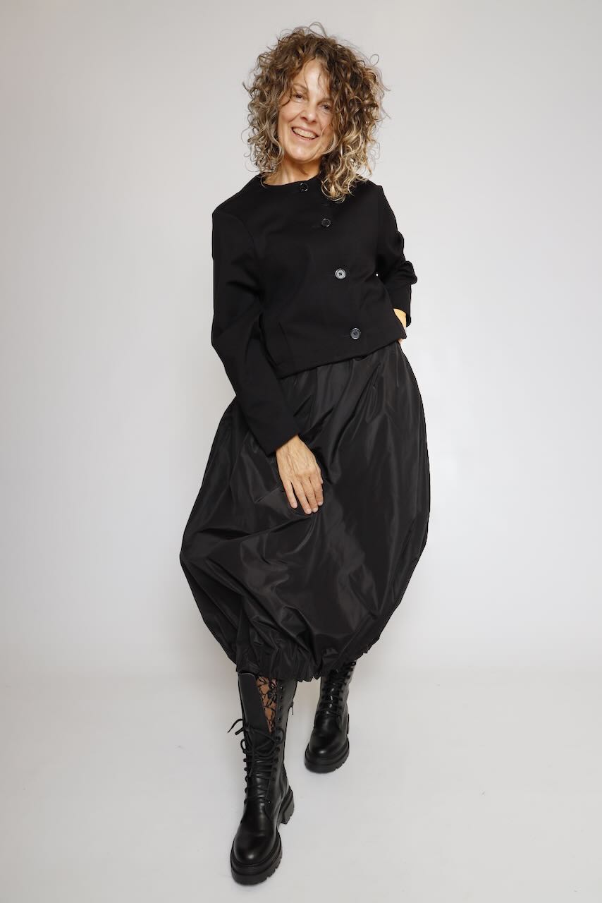 CHAQUETA NEGRA A6YM1719