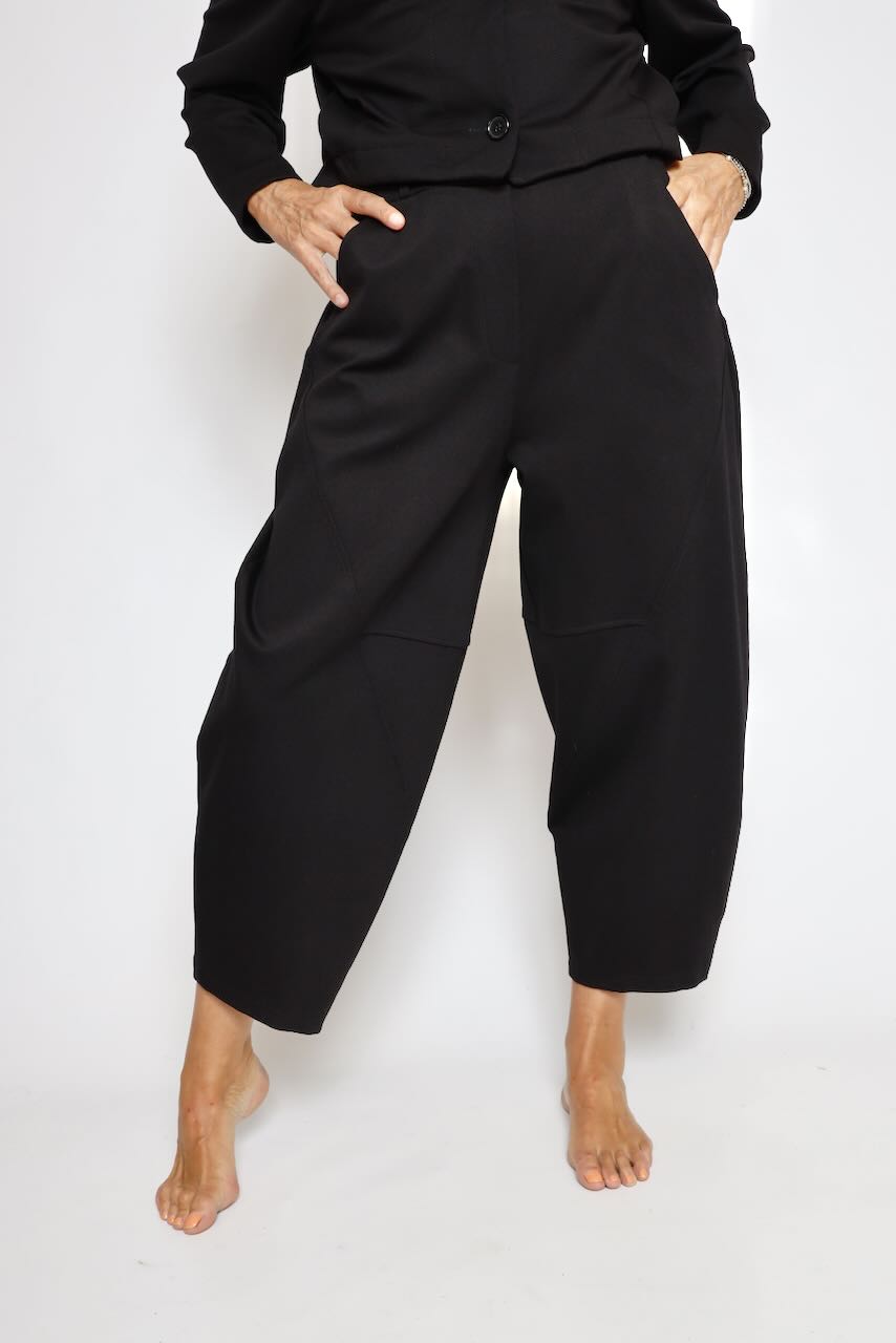 PANTALÓN NEGRO A6BM6783
