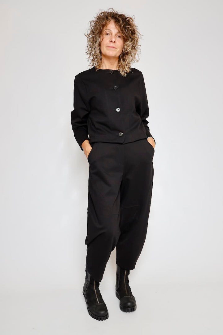 PANTALÓN NEGRO A6BM6783