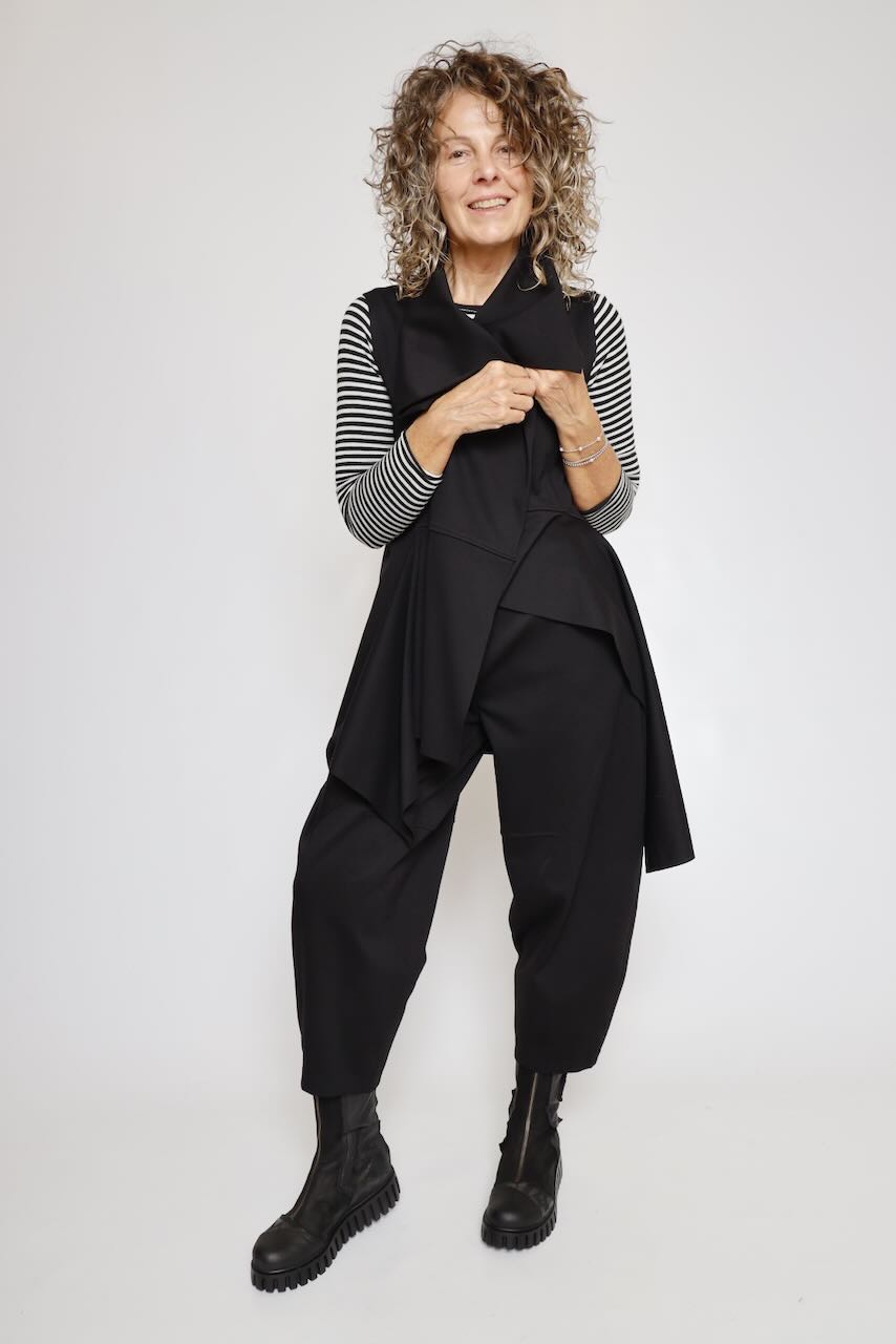 PANTALÓN NEGRO A6BM6783