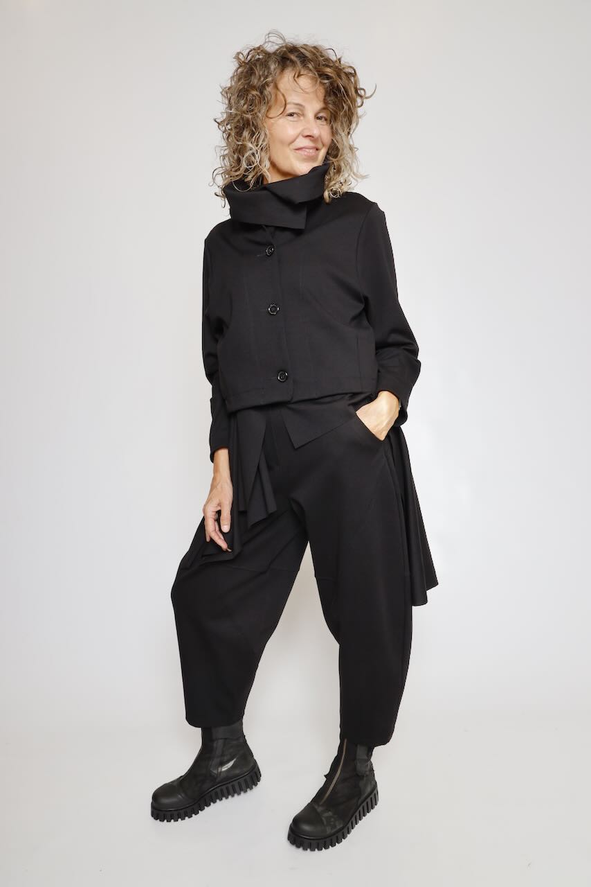PANTALÓN NEGRO A6BM6783