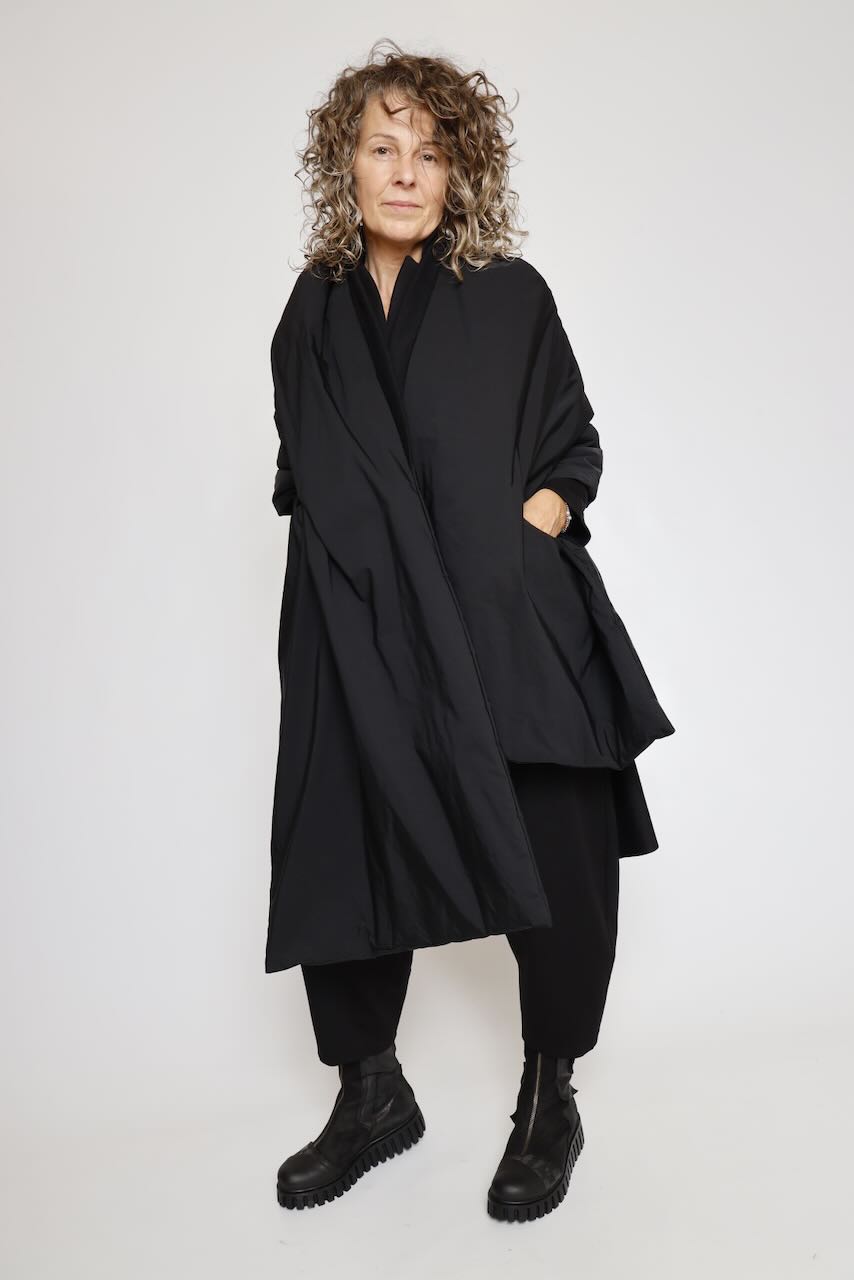 BOMBER CAPA A4UA0320-NEGRO
