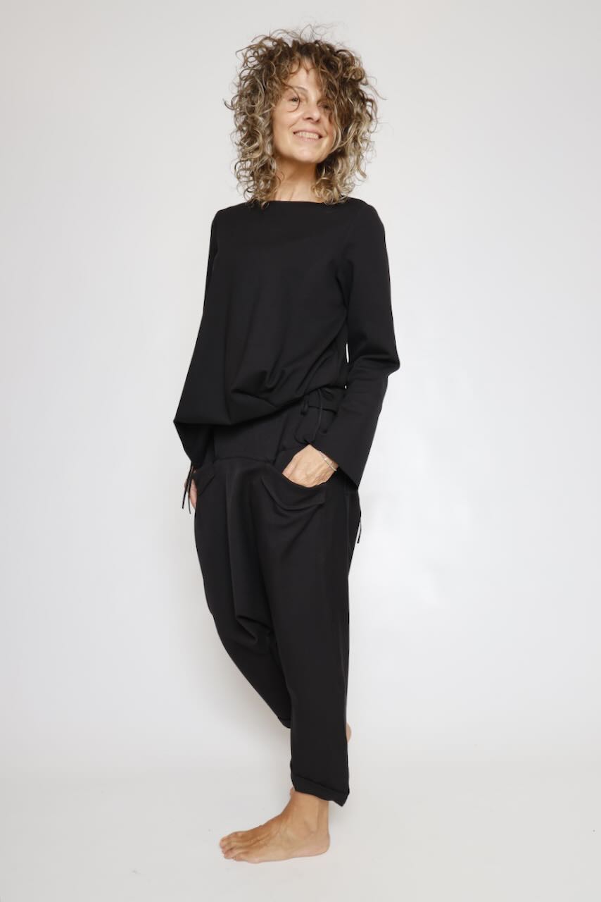 PANTALON NEGRO TIRO CAIDO ORIME