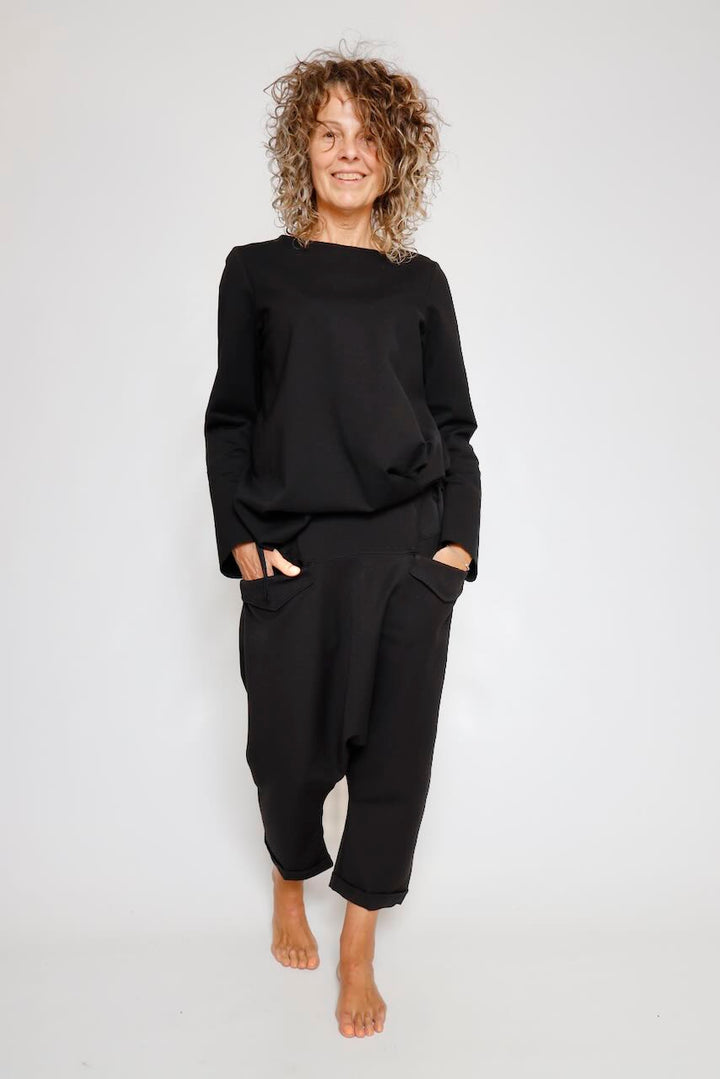 PANTALON NEGRO TIRO CAIDO ORIME