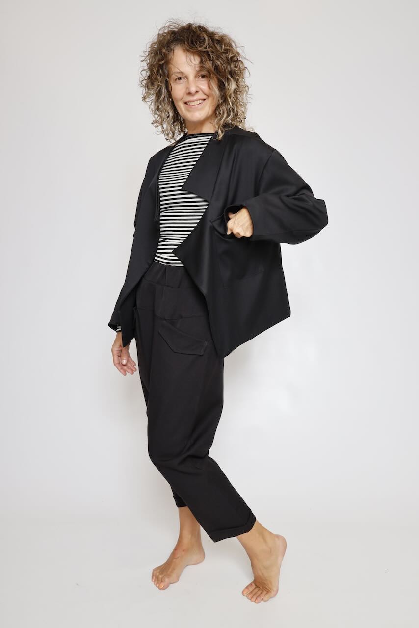 PANTALON NEGRO TIRO CAIDO ORIME