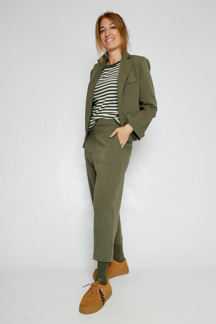 JERSEY RAYAS MILITAR/BEIGE A26IT523