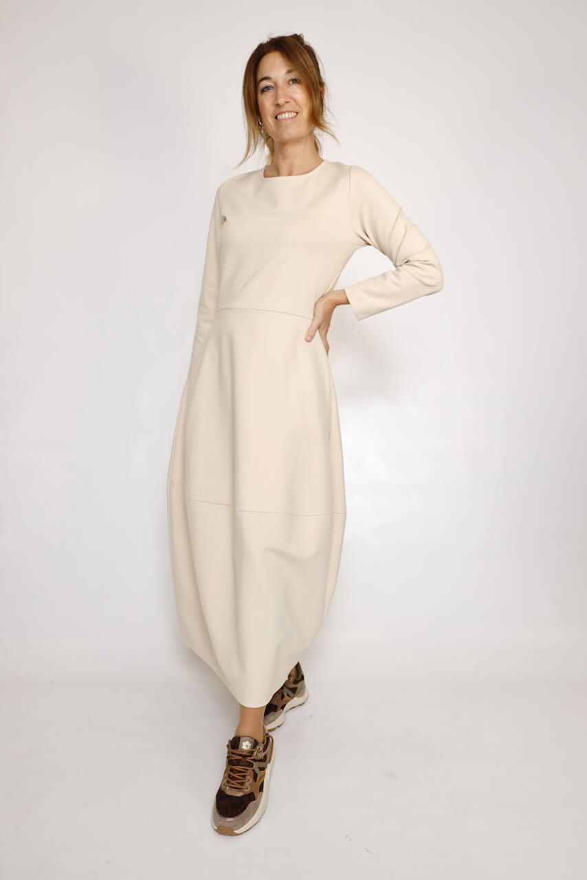 VESTIDO GLOBO BEIGE A26FL701