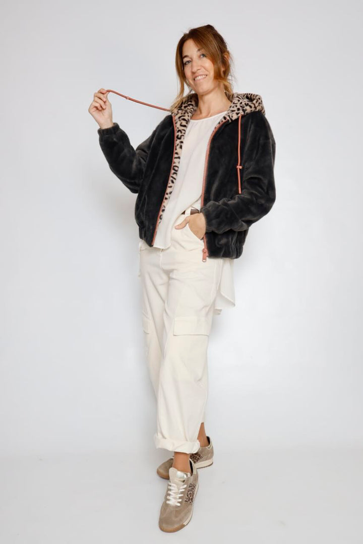 CHAQUETA SUAVE GRIS ORI.7002612