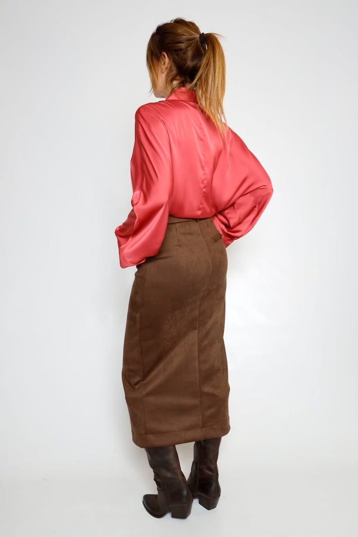 CAMISA HOLGADA CON PUÑOS ANCHOS Y CUELLO CLÁSICO CPE3MDG